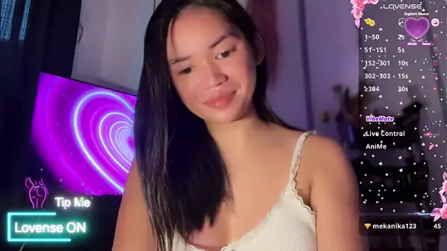 Snapshot of MeJustee chatting on 22, 10, 2025 MeJustee online show from 22, 10, 2025