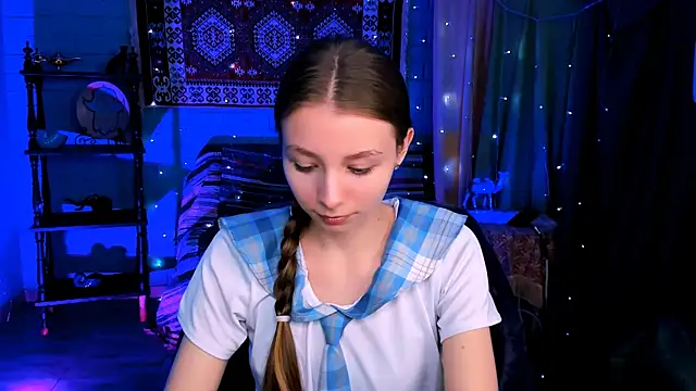 JulieDaniel online show from 2, 4, 2026