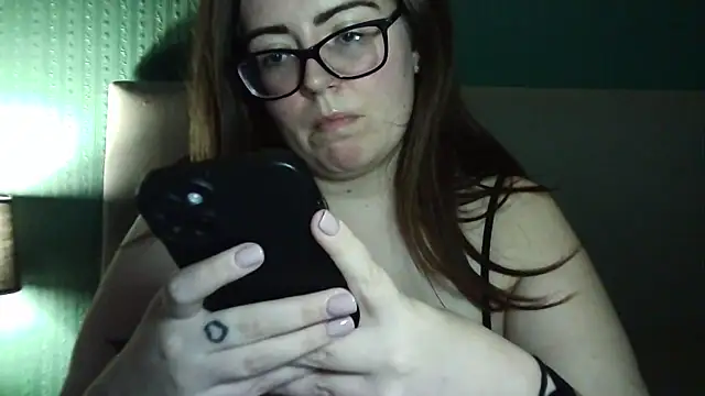 Snapshot of Curvy-BellaX chatting on 23, 10, 2025 Curvy-BellaX online show from 23, 10, 2025