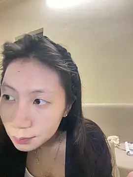 Lil-Gi online show from 6, 10, 2025