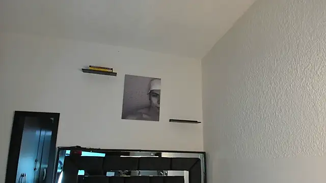 Snapshot of Thiago_Divine_ chatting on 11, 9, 2025 Thiago Divine  online show from 11, 9, 2025