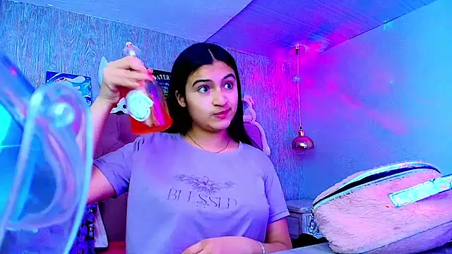 laurenelove online show from 28, 11, 2025