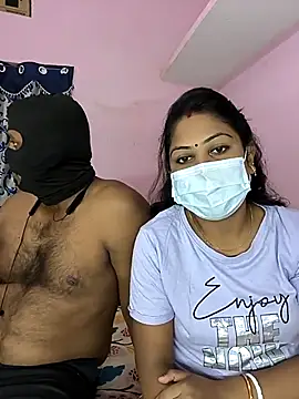 Lovlycouple1 online show from 6, 10, 2025