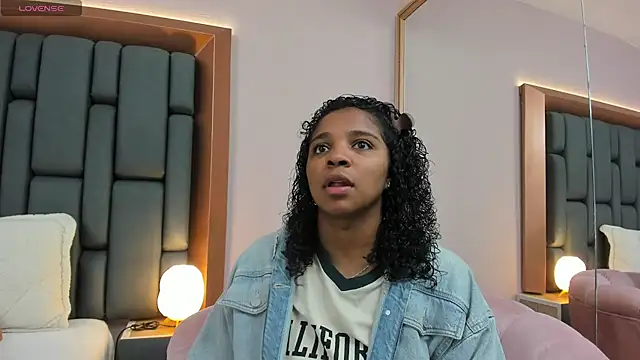 LisaMendez online show from 17, 2, 2026