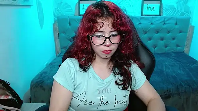 Lily tk online show from 13, 9, 2025