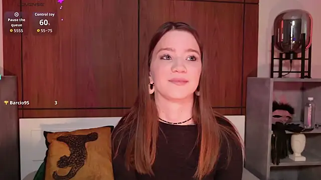 Alison kisss online show from 8, 4, 2026