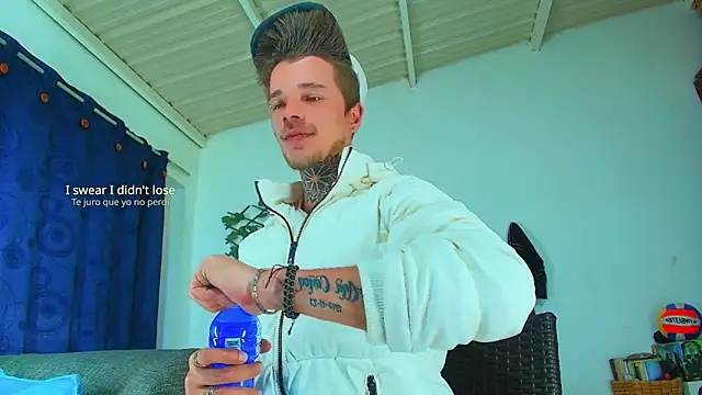 Snapshot of Gold_Loyal77 chatting on 18, 9, 2025 Gold Loyal77 online show from 18, 9, 2025