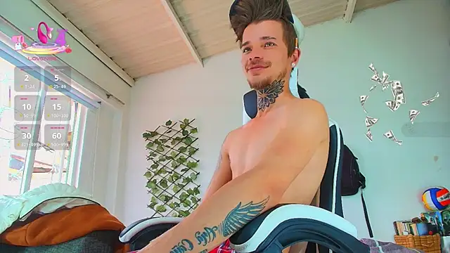 Snapshot of Gold_Loyal77 chatting on 2, 10, 2025 Gold Loyal77 online show from 2, 10, 2025