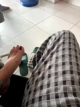 sharon-Hanna online show from 8, 10, 2025