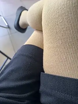 sharon-Hanna online show from 14, 12, 2025