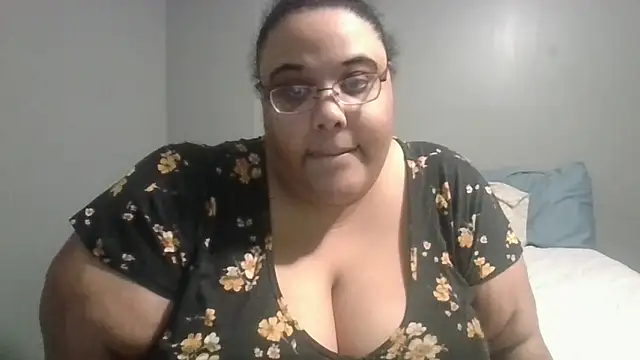 SexyBBW10790 online show from 10, 3, 2026