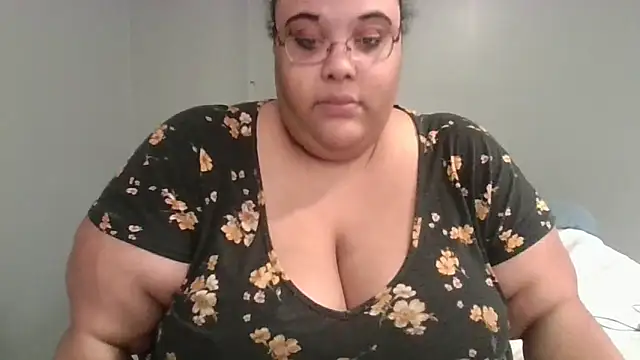 SexyBBW10790 online show from 13, 3, 2026