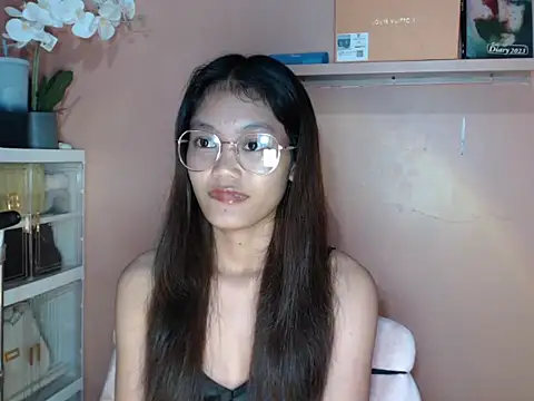 skinny gracie online show from 22, 9, 2025