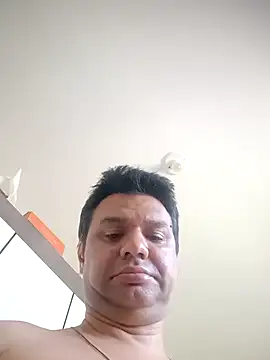 Snapshot of Crocante_Hot chatting on 16, 11, 2025 Crocante Hot online show from 16, 11, 2025