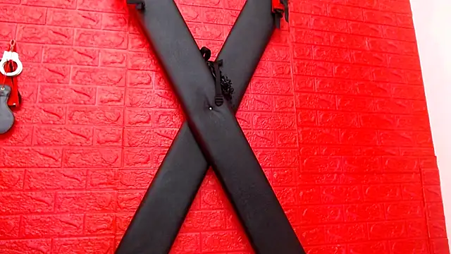 Snapshot of bdsmforever18 chatting on 23, 2, 2026 bdsmforever18 online show from 23, 2, 2026