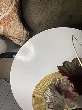 Jonny Agatha online show from 30, 3, 2026