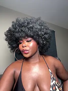 WomanNextdoor1 online show from 6, 5, 2026