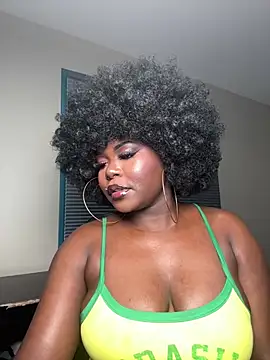 WomanNextdoor1 online show from 25, 6, 2026