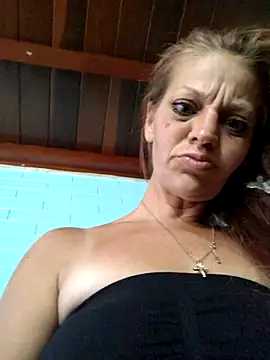 Snapshot of IrishGoddess69247 chatting on 6, 11, 2025 IrishGoddess69247 online show from 6, 11, 2025