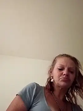 IrishGoddess69247 online show from 24, 2, 2026