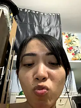 Minee1202 online show from 13, 11, 2025