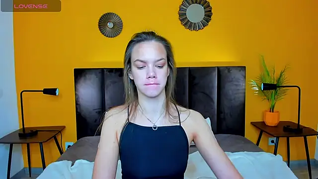 Vickie Smith online show from 26, 11, 2025