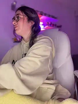 Snapshot of Sharon_07 chatting on 23, 3, 2025 Sharon 07 online show from 23, 3, 2025