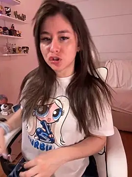 Snapshot of Sharon_07 chatting on 12, 9, 2025 Sharon 07 online show from 12, 9, 2025