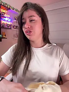 Snapshot of Sharon_07 chatting on 17, 9, 2025 Sharon 07 online show from 17, 9, 2025