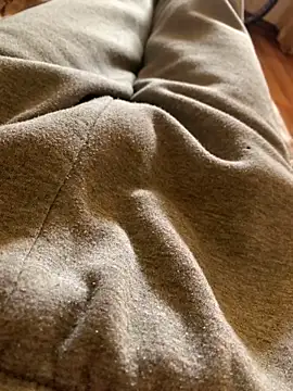 Snapshot of MuzzyFacing chatting on 21, 2, 2026 MuzzyFacing online show from 21, 2, 2026