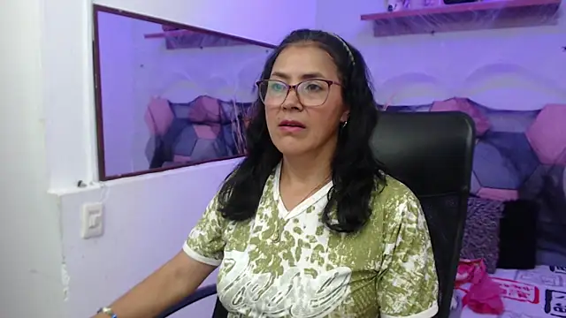 AmandaPeet online show from 18, 10, 2025