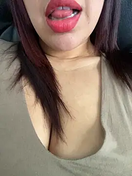 Vik gomez online show from 25, 9, 2025