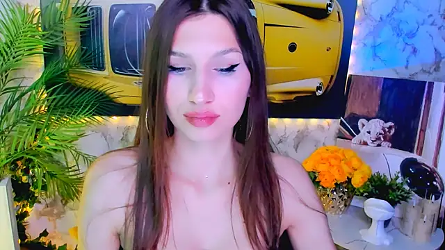 Mollyinyourmind online show from 4, 11, 2025