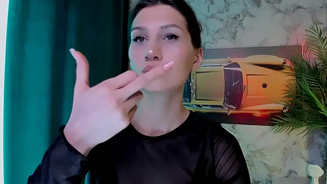 Mollyinyourmind online show from 19, 5, 2026