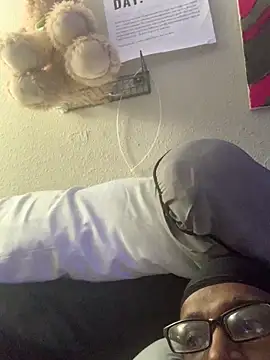 Triggerhappycj100 online show from 16, 3, 2026