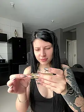 Snapshot of Privad_ravenna chatting on 12, 1, 2026 Privad ravenna online show from 12, 1, 2026