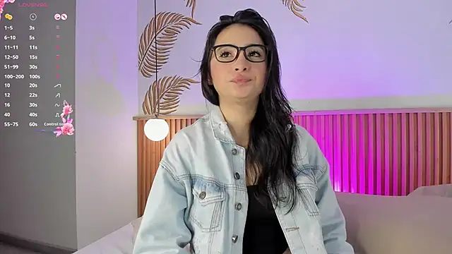 Valleriie  online show from 13, 1, 2026