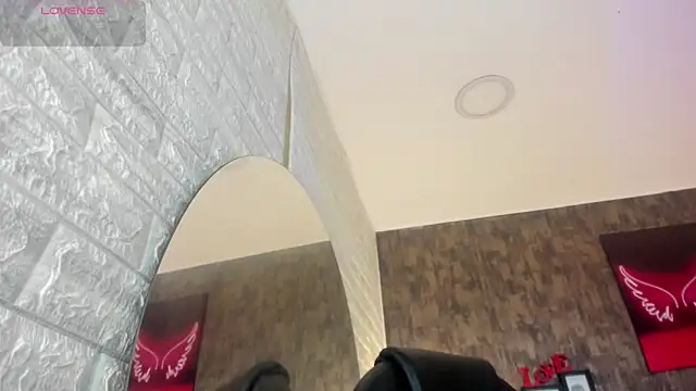 marian  stone online show from 20, 9, 2025