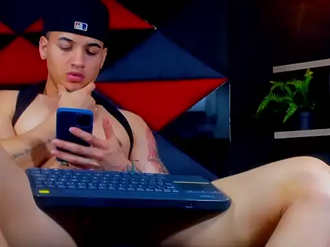 Snapshot of rocoo_santos chatting on 6, 5, 2026 rocoo santos online show from 6, 5, 2026