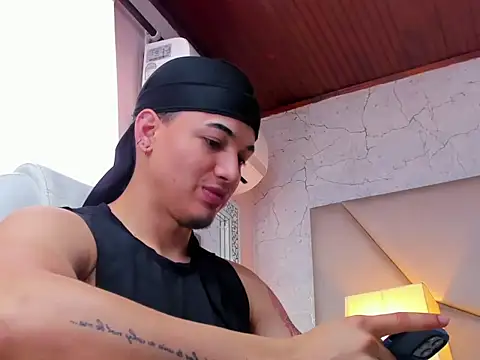 Snapshot of rocoo_santos chatting on 20, 5, 2026 rocoo santos online show from 20, 5, 2026
