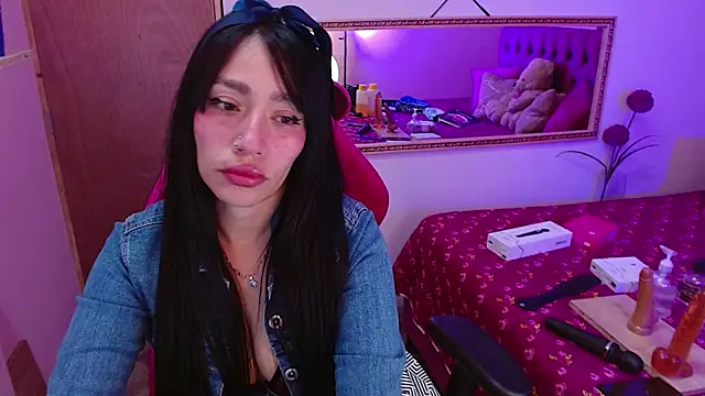 Snapshot of IVET_CUTE1 chatting on 30, 5, 2026 IVET CUTE1 online show from 30, 5, 2026