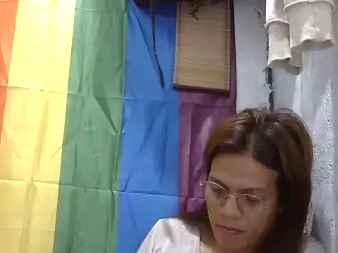 juicycum069 online show from 31, 5, 2026