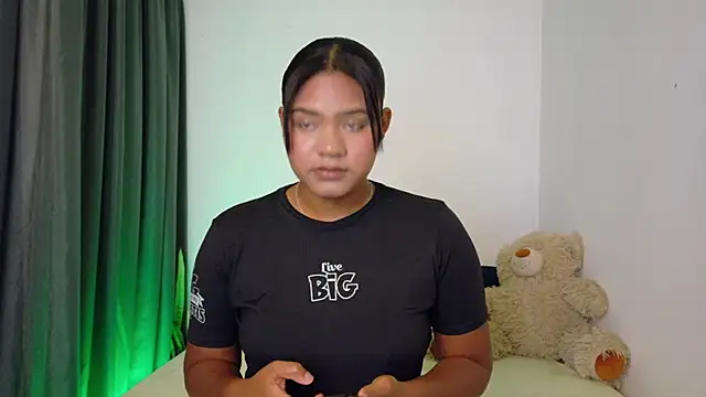 nudesketch1 online show from 14, 9, 2025