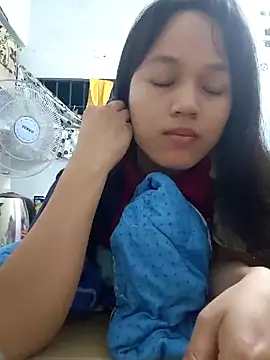 Snapshot of Anny-ly chatting on 14, 10, 2025 Anny-ly online show from 14, 10, 2025