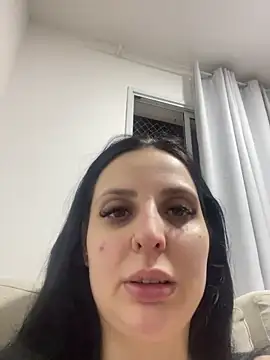 yumi-hot online show from 19, 3, 2026