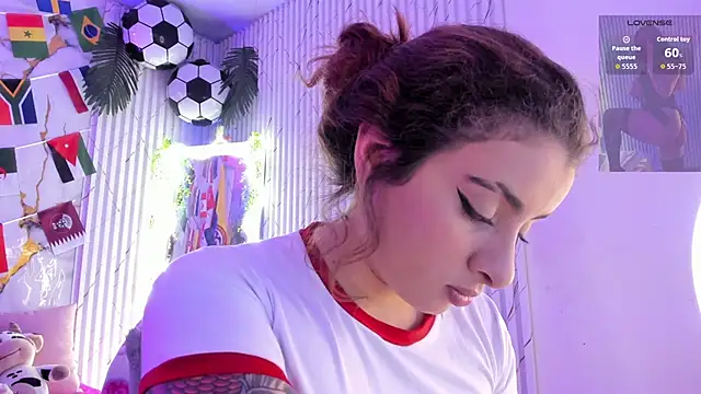 Naomy tay1 online show from 2, 7, 2026