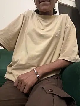 modelnishu online show from 16, 9, 2025