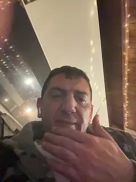 BULLBSX online show from 15, 4, 2026