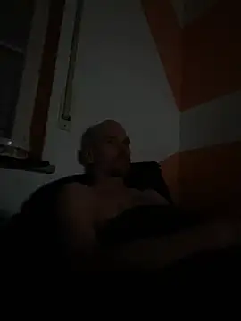 DrLongDongziehtblank online show from 2, 5, 2026