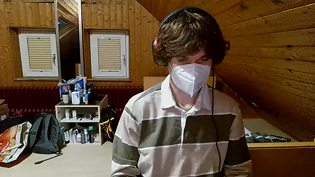 Imagerysin23 online show from 27, 2, 2026